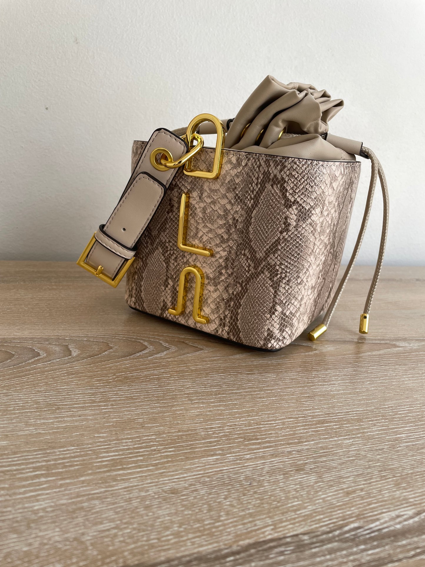 Python Luxe