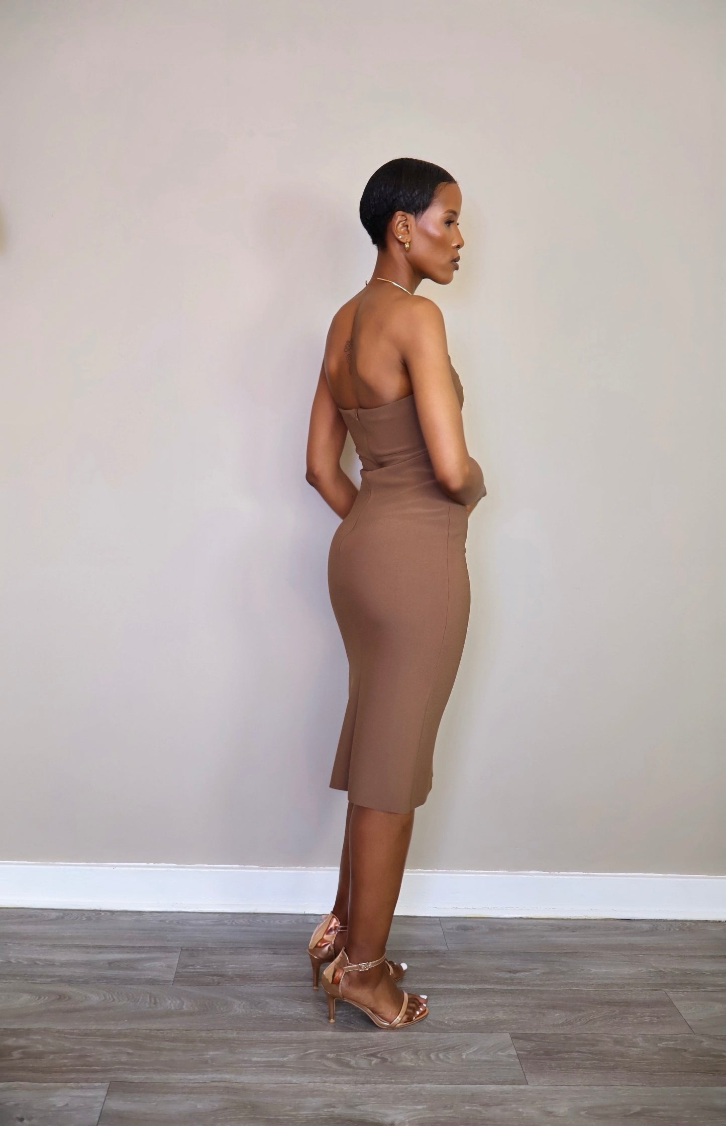 Sleek Strapless Midi Dress