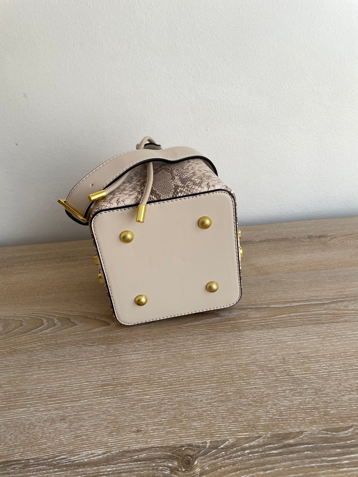 Python Luxe
